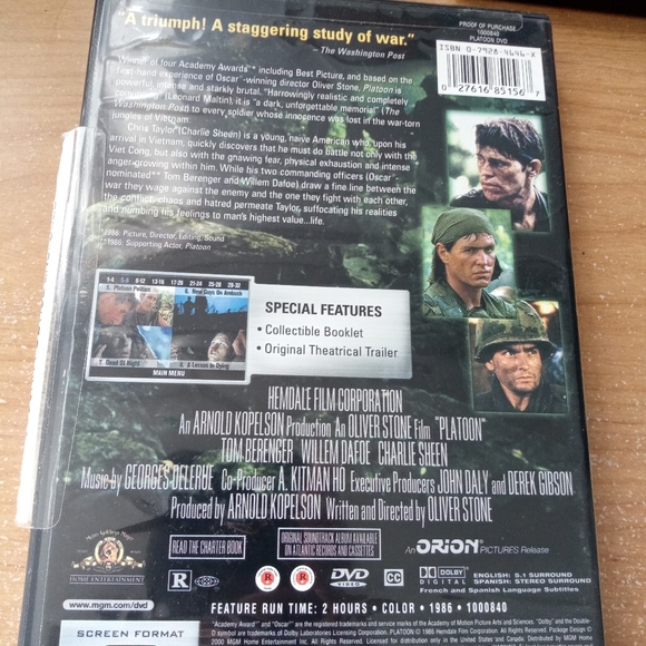 Platoon DVD (Oliver Stone Film) - Picture 3 of 11